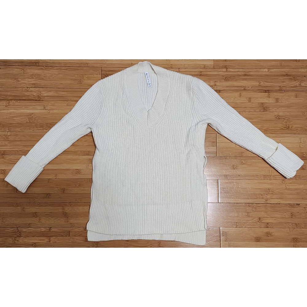 Athleta White Marl Shasta Hi-Low V-Neck Wool Blend Chunky Cable Knit Sweater XXS